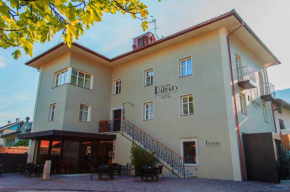 Гостиница Das Alte Rathaus, Тенна